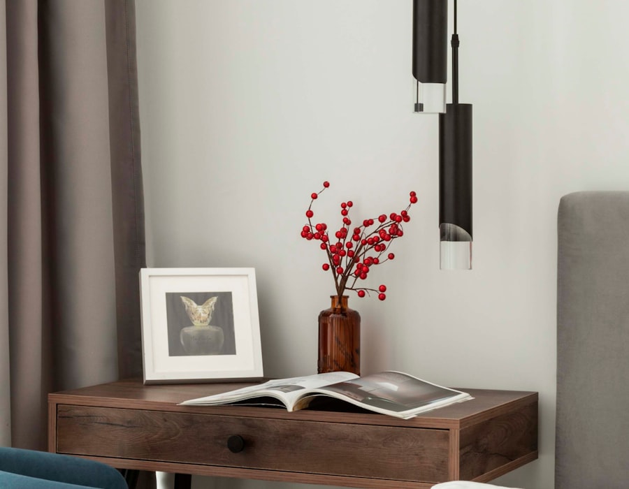 Representative stock photo for Oak side table 06